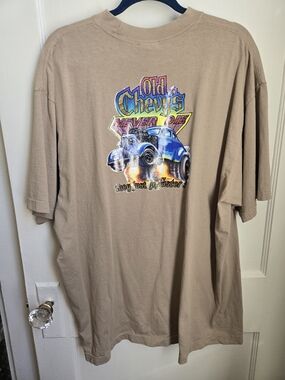 Old Chevy's Graphic Tee - Tan